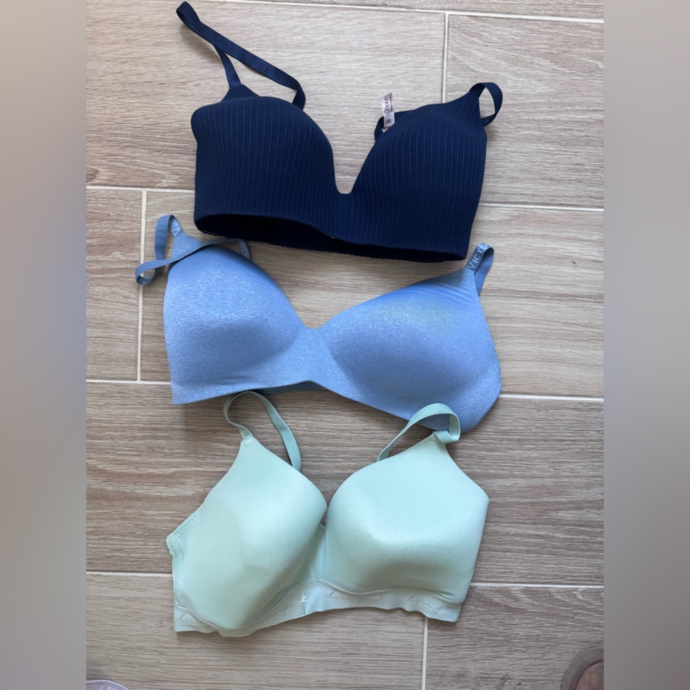 Victoria’s Secret Women's Intimates Set - Navy, Light Blue, Mint